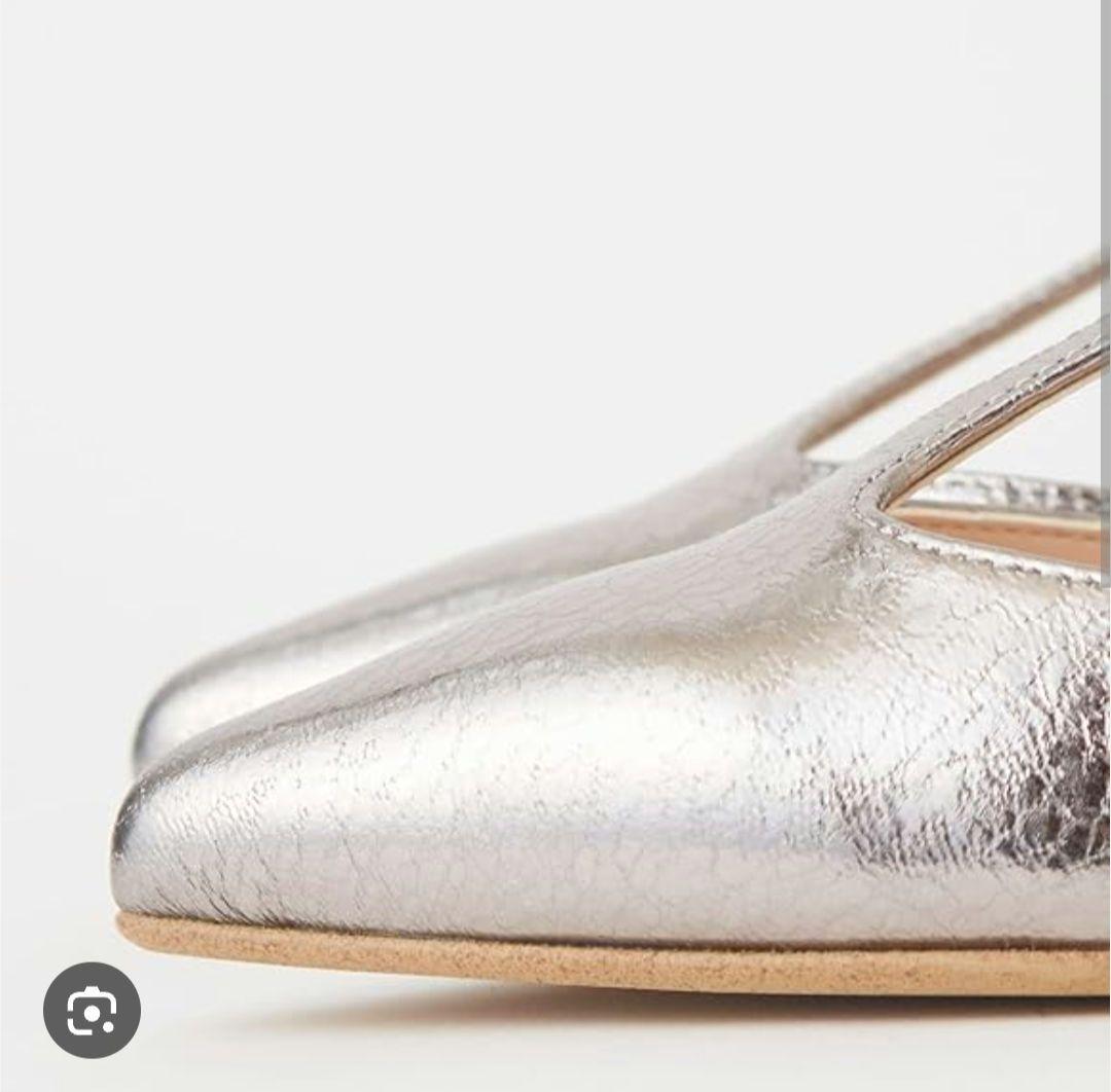 ダイアナ ストラップ パンプス