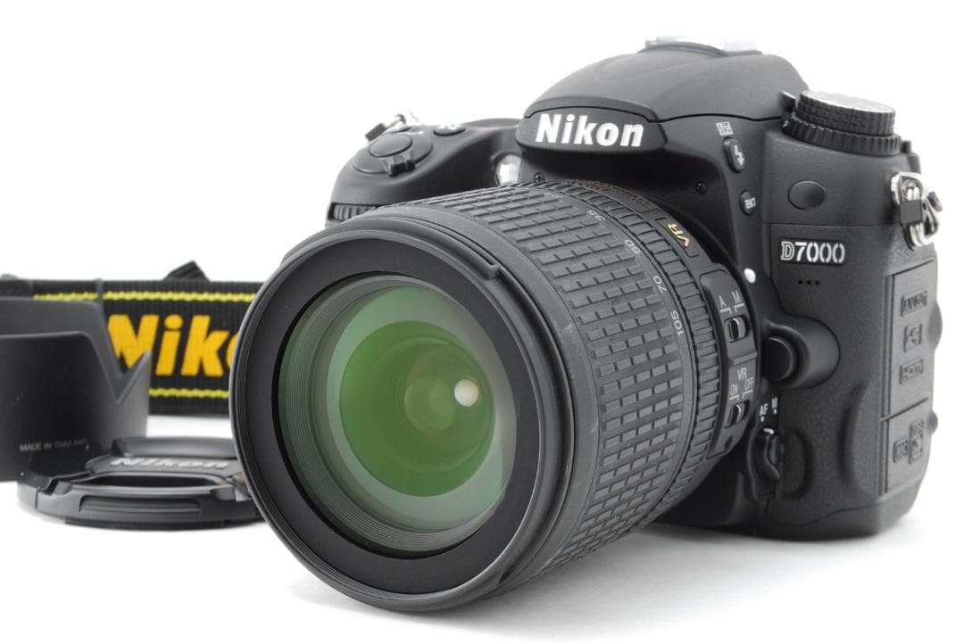 【美品】ニコン Nikon D7000 AF-S DX 18-105mm セット