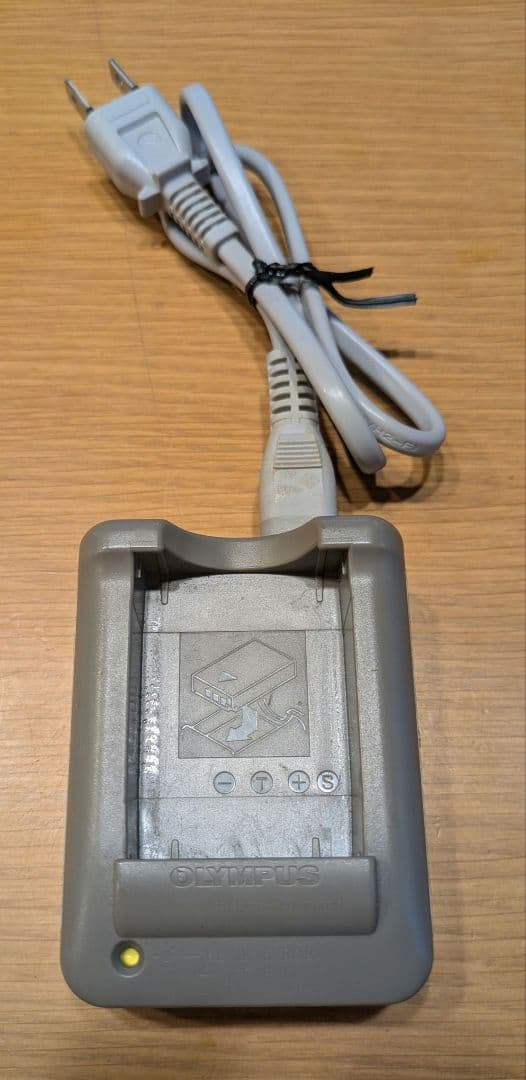 デジタルカメラ OLYMPUS PEN E-PL2