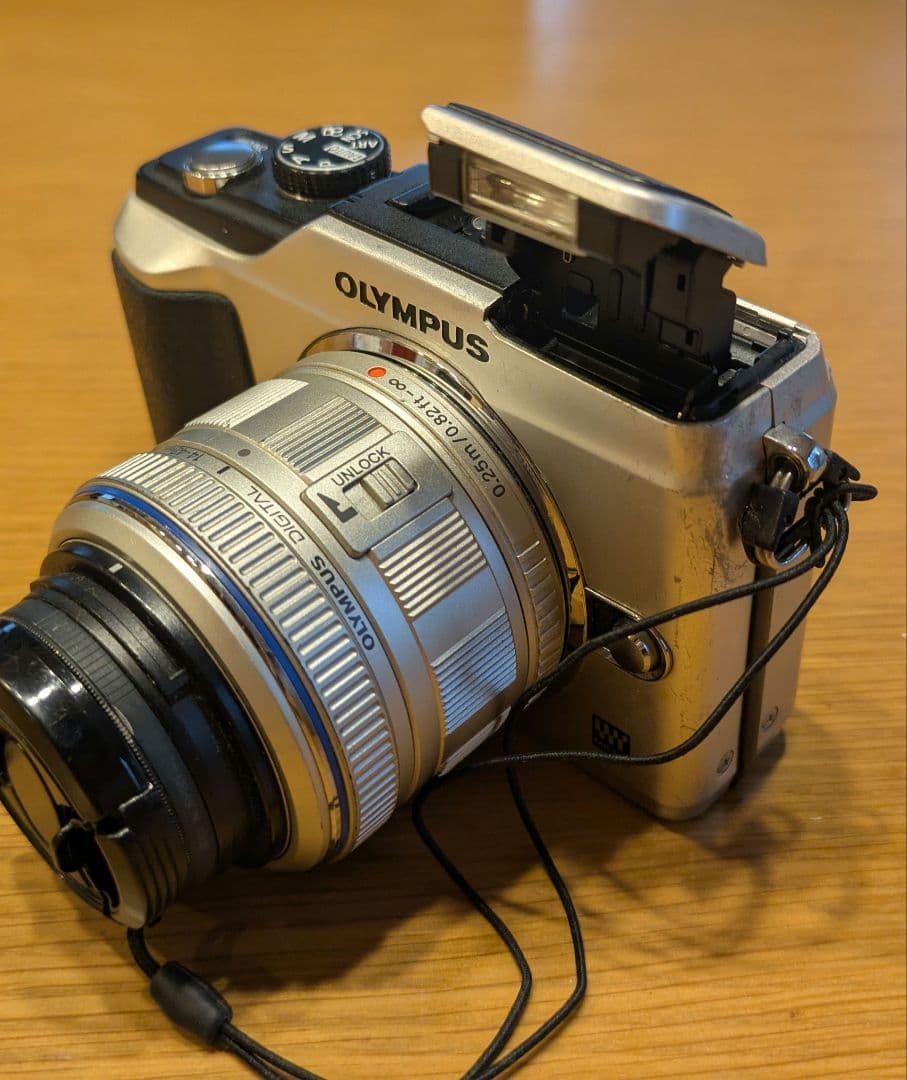 デジタルカメラ OLYMPUS PEN E-PL2