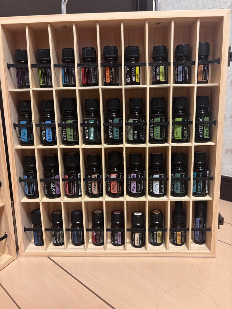 a*8様 72本収納　アロマオイル収納　持ち運び◎ 木箱　ウッドボックス　大容量