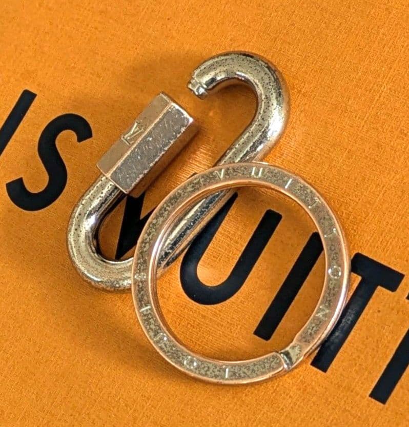 ルイヴィトン ヴィンテージ カラビナ型キーホルダー 保存袋付き