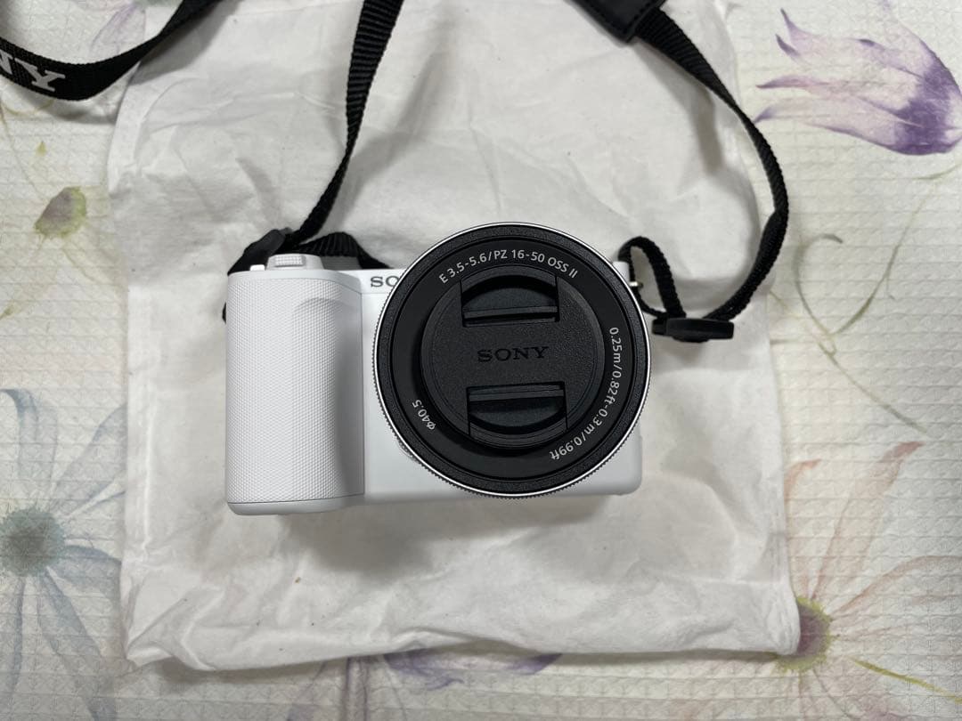 SONY ZV-E10 II ズームレンズキット ミラーレス 一眼　グリップ付き