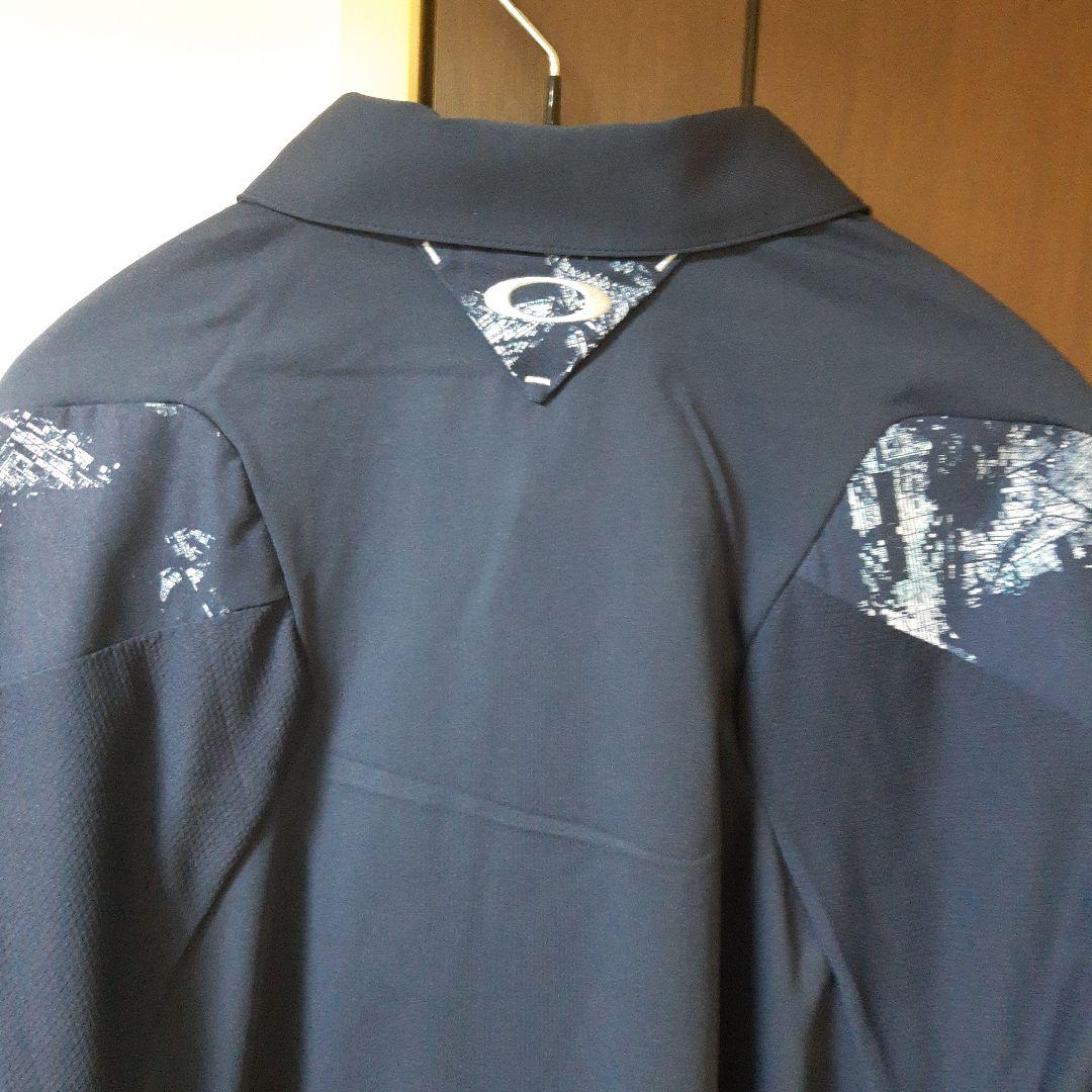 新品　オークリーゴルフ　メンズ　4WAYストレッチシャツ　スカルシリーズ