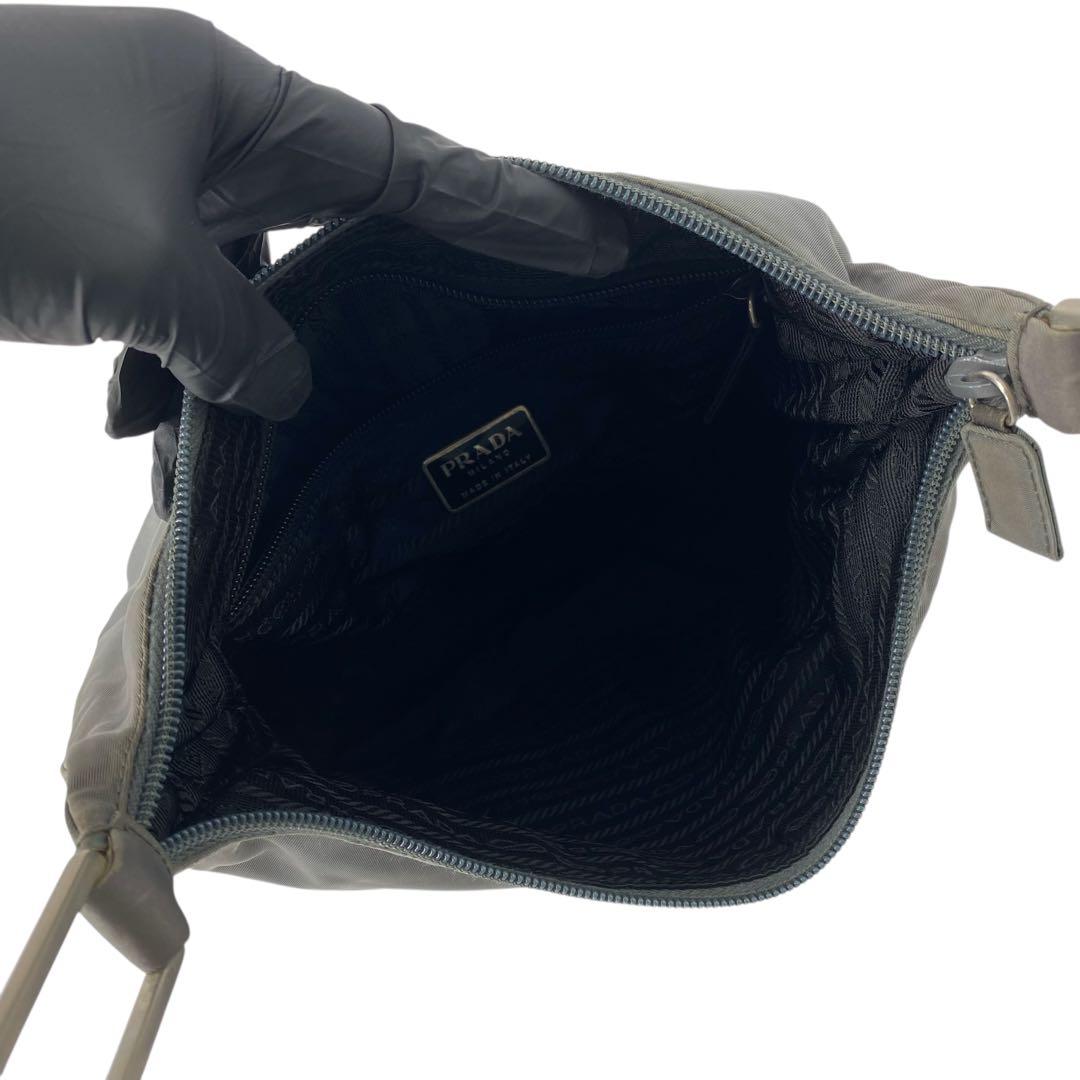バッグ Prada Archive Nylon One-Shoulder Bag