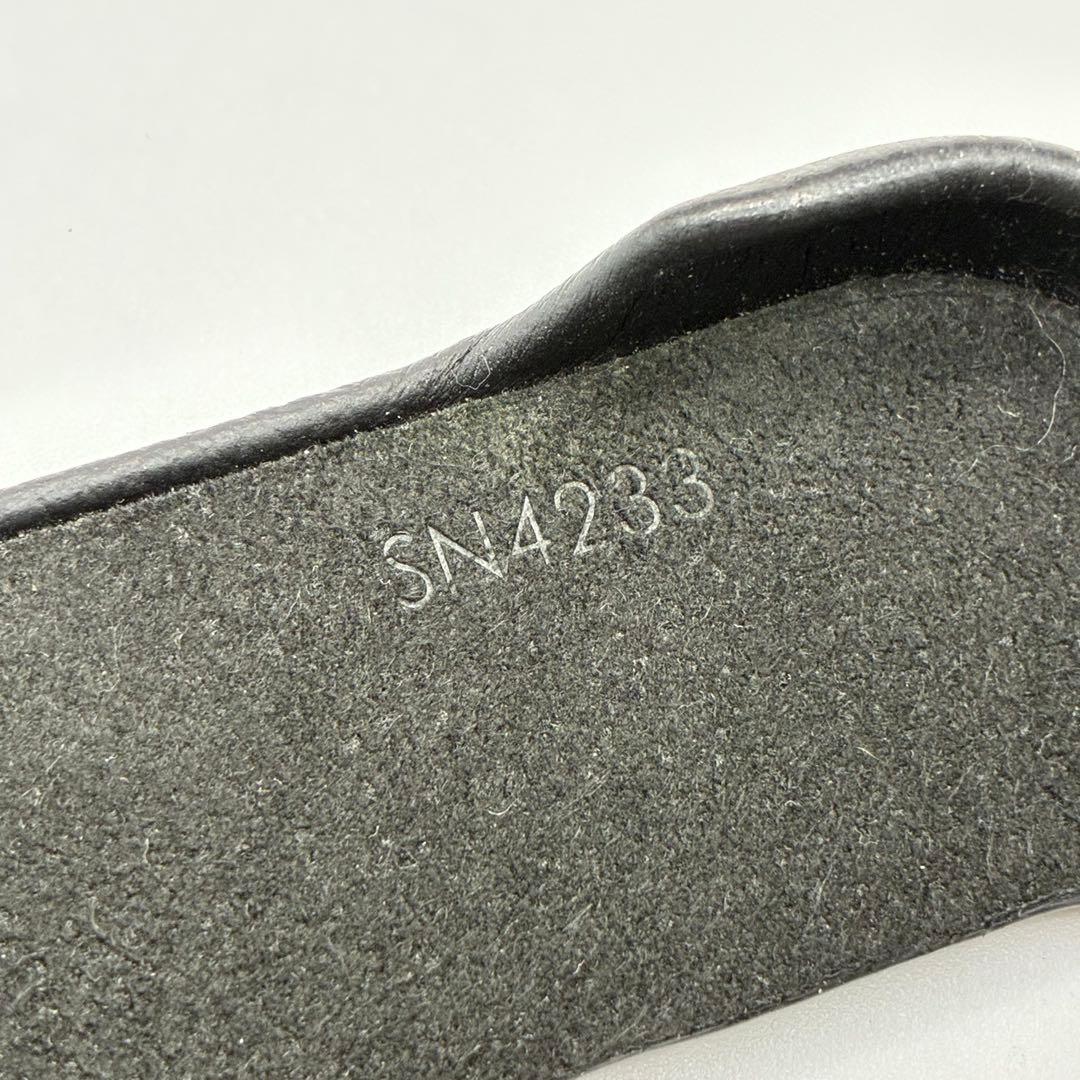 ルイヴィトン モノグラム リバース iPhone15Pro バンパーケース 黒