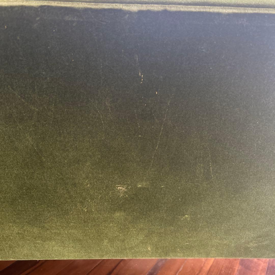 カリモク60 グリーン　ソファ 2人掛け【宮崎県まで引き取りでお願いします】