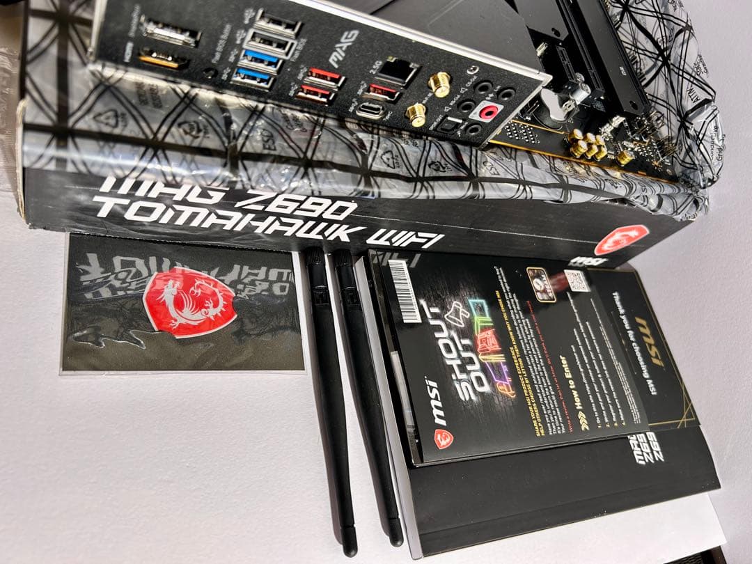 MSI MAG Z690 TOMAHAWK WIFI マザーボード MB5603