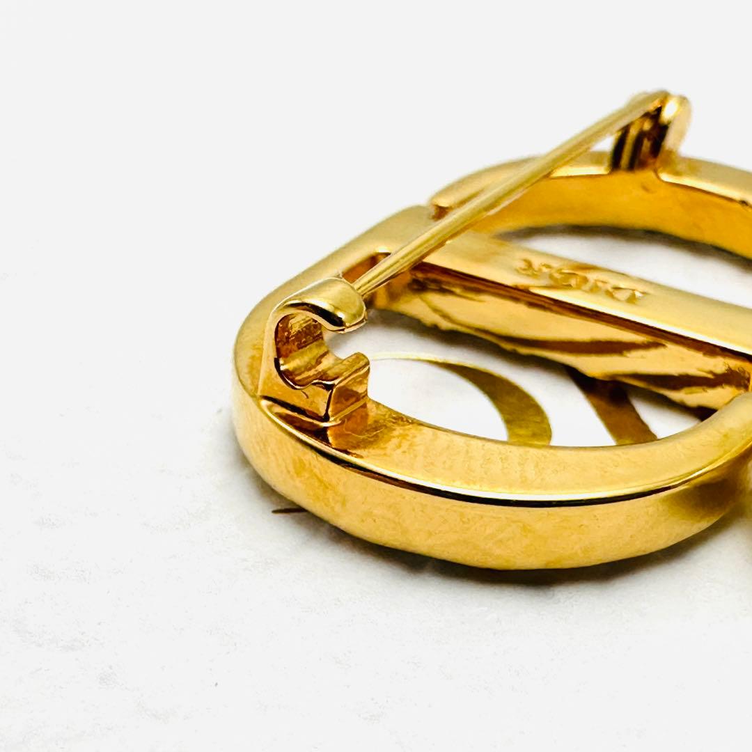 DIOR プチCD ブローチ　ラインストーン　ロゴ　ゴールドカラー　レジンパール