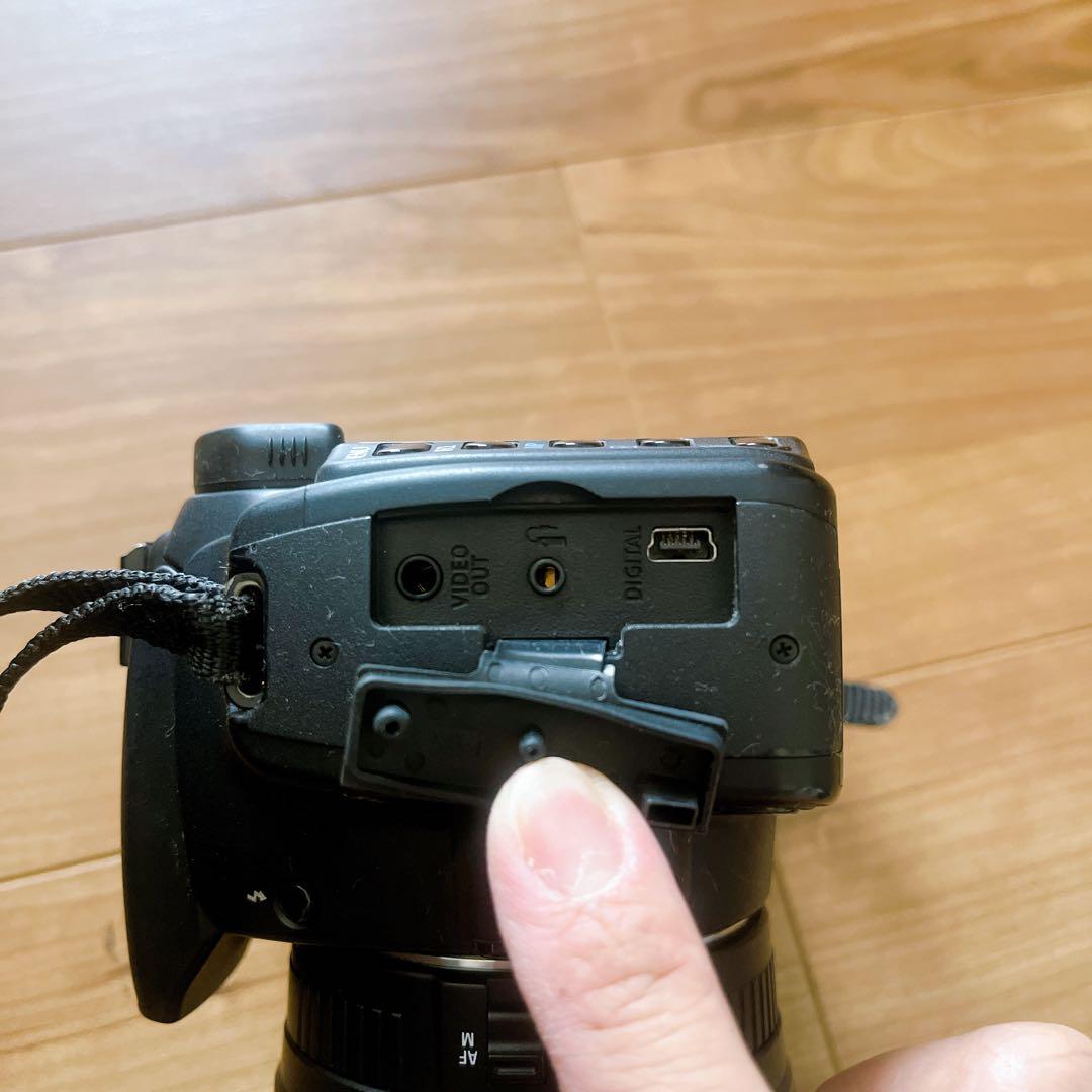 Canon 一眼レフカメラ　EOS kiss デジタルカメラ