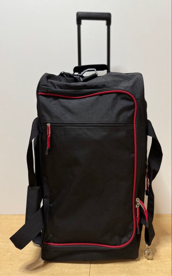 Colemanコールマンキャリー付き ボストンバッグ77L黒/赤 大容量　美品