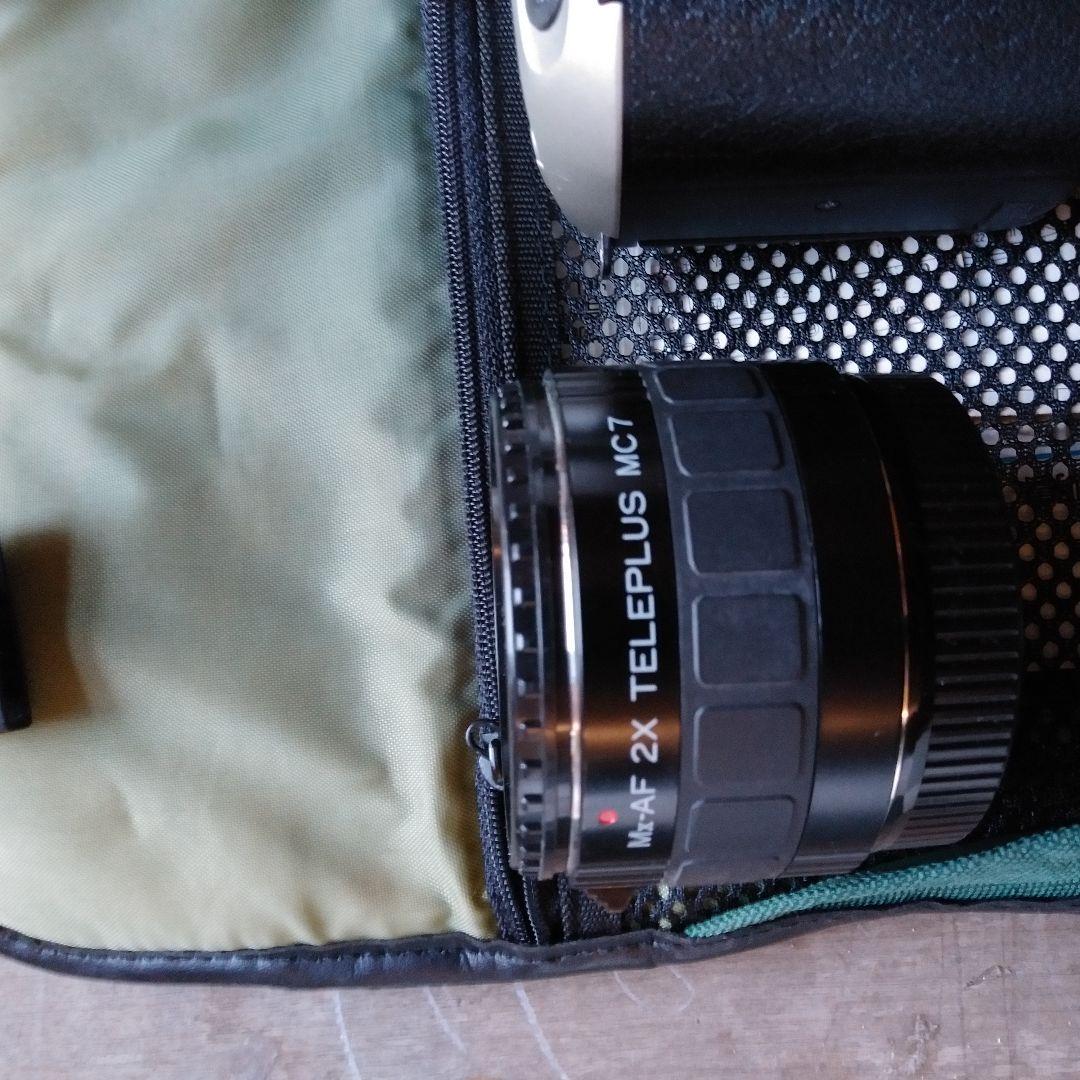 フィルムカメラとレンズ