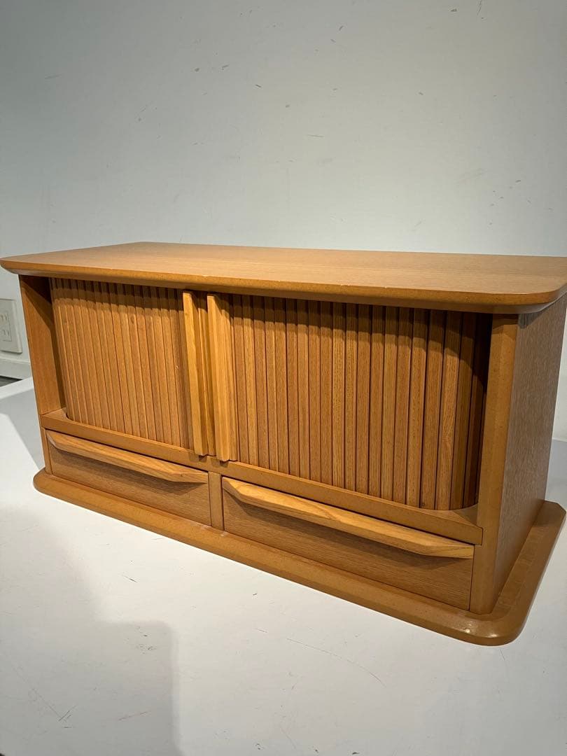 多目的、蛇腹シャッター付き 木製 ラック CDラック、小物入れ、収納棚、レトロ