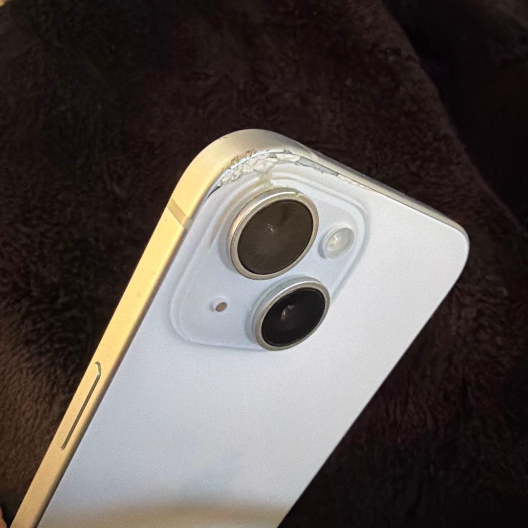 新品保護フィルム付 iPhone15本体 128GB