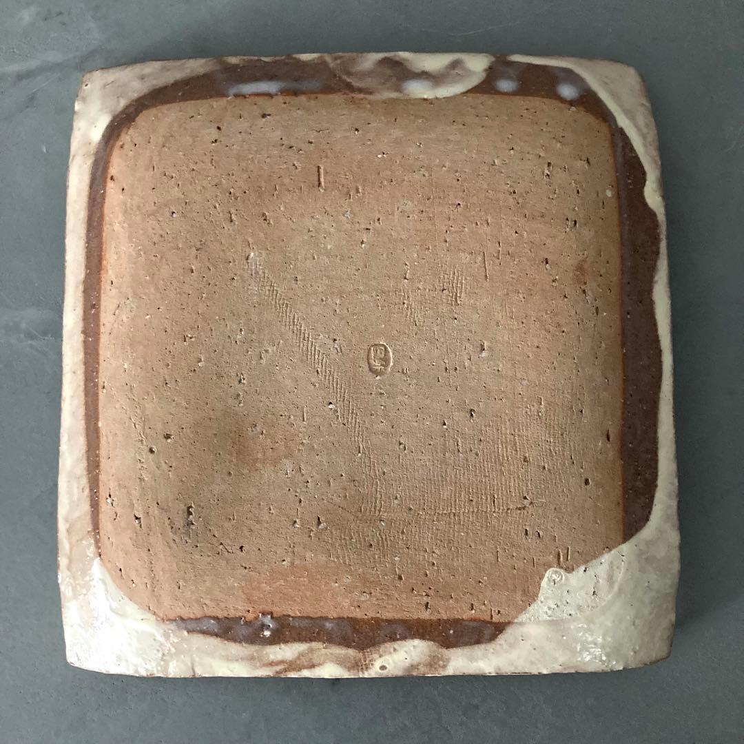 萩焼 梅田陶楽 皿 平皿 ベージュ 8cm×8.5cm×3cm