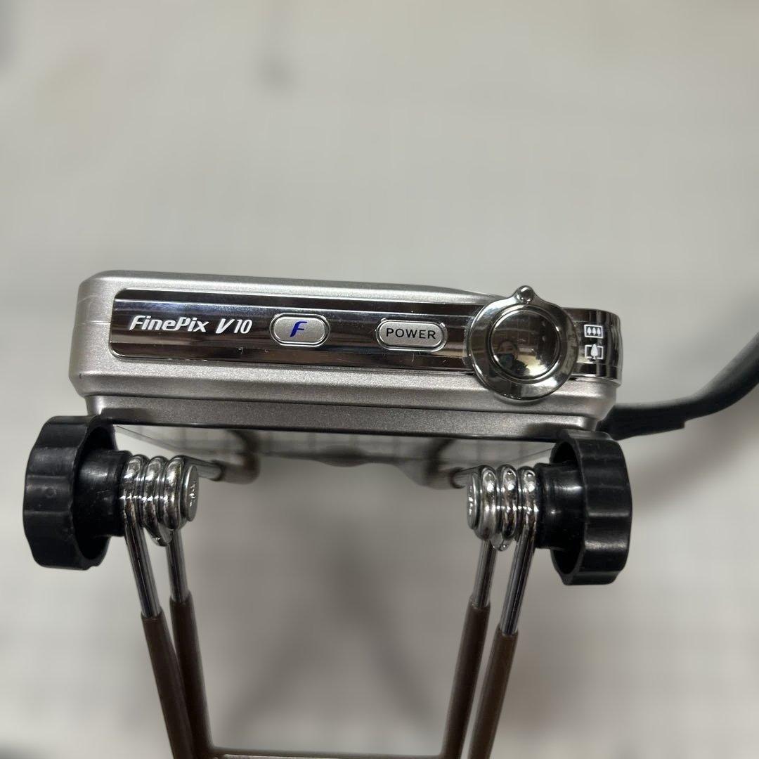 Fujifilm　富士フィルム　 FinePix V10 コンデジ
