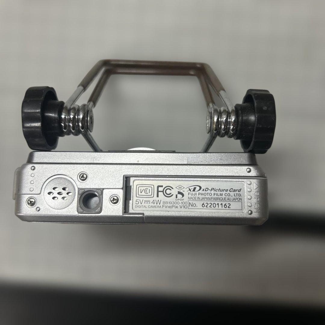 Fujifilm　富士フィルム　 FinePix V10 コンデジ