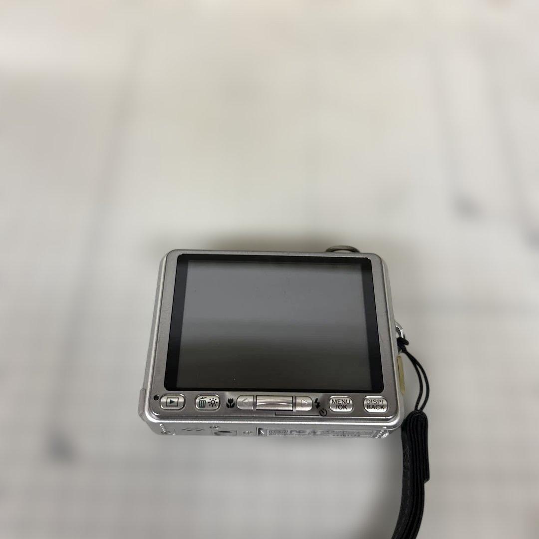 Fujifilm　富士フィルム　 FinePix V10 コンデジ