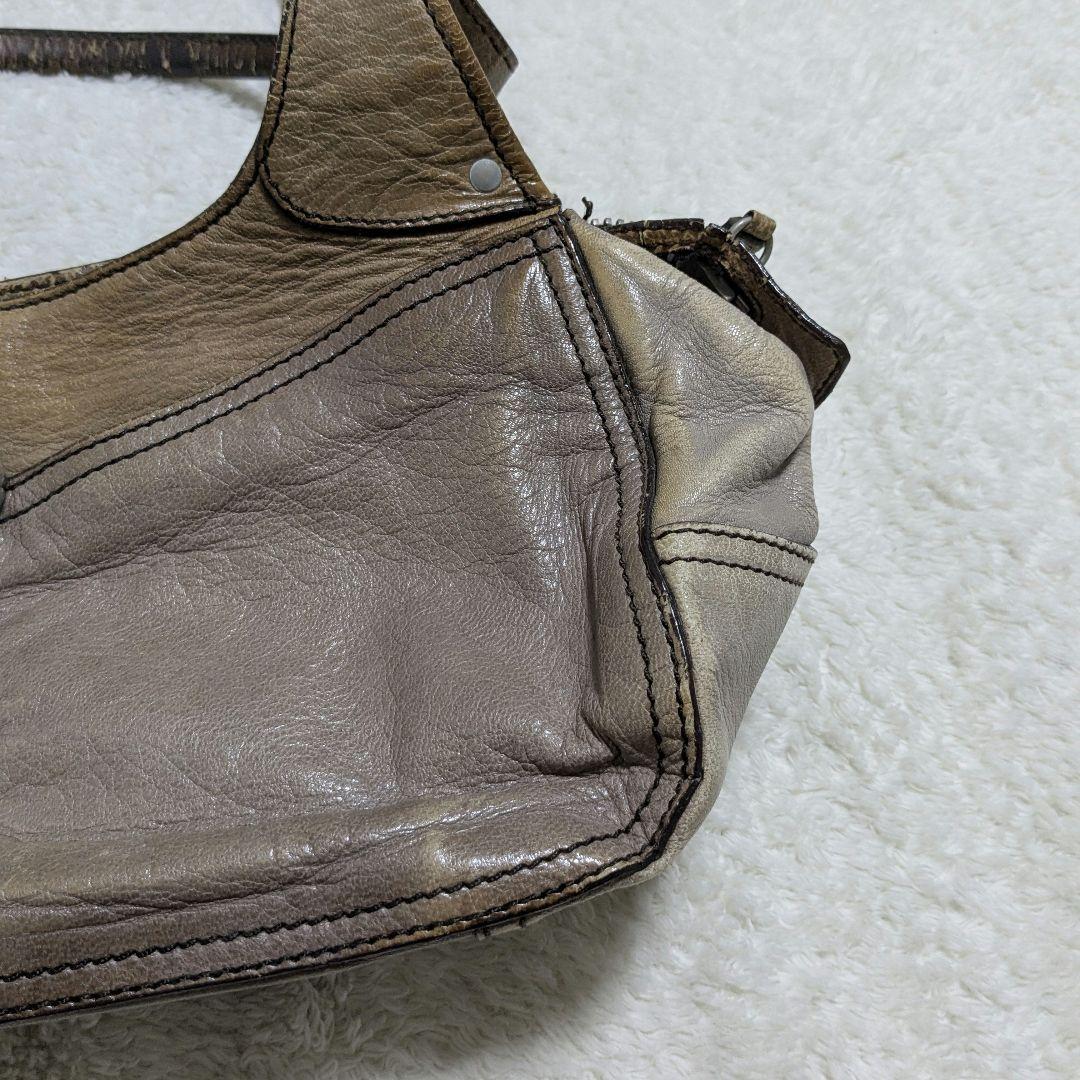 バッグ 00s Miu Miu archive Leather charm bag