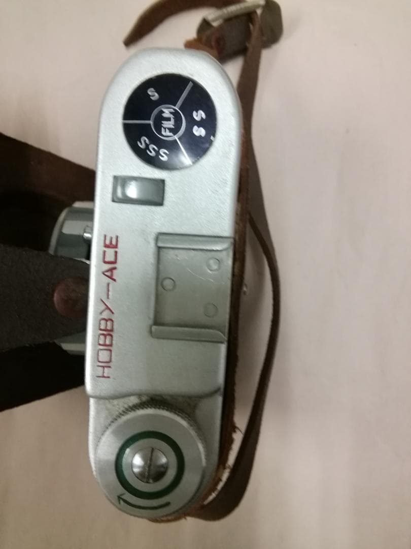 HOBBY-ACE  レザーのカバー付き　カメラ