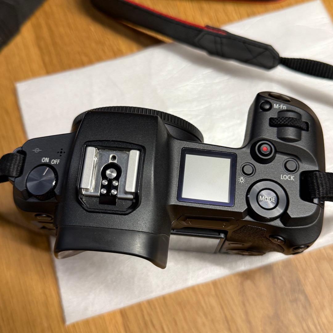 【美品】Canon EOS R ミラーレス一眼カメラ 本体 /外箱あり