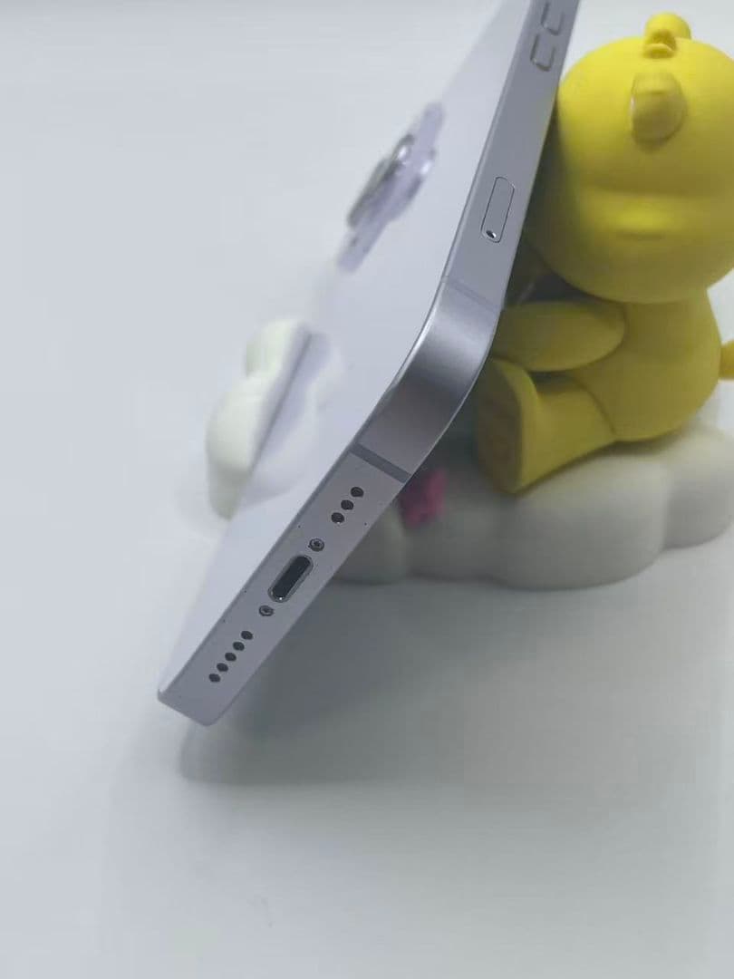 mina　Apple iPhone 14 128GB simフリー