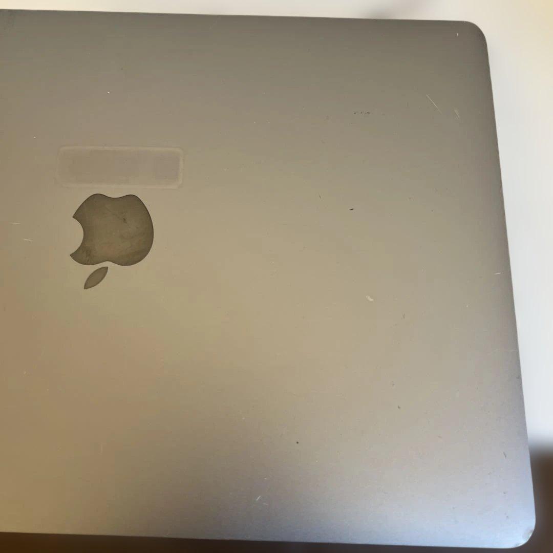 ち*わ様 MacBook Pro 2020 i7 16gB 512GB