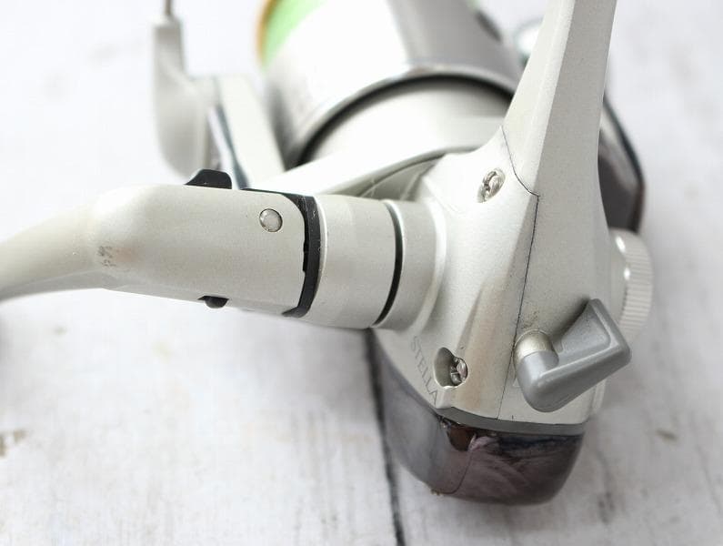 シマノ 92 ステラ 1000 スピニングリール