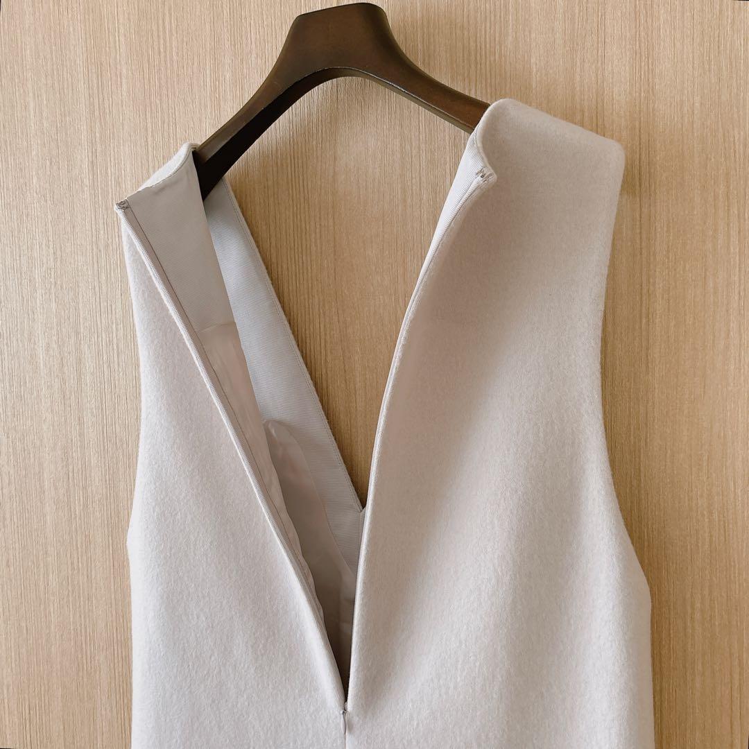 【1255】アナイ　ラッフルヘムジャンパースカート　36 ライトグレー