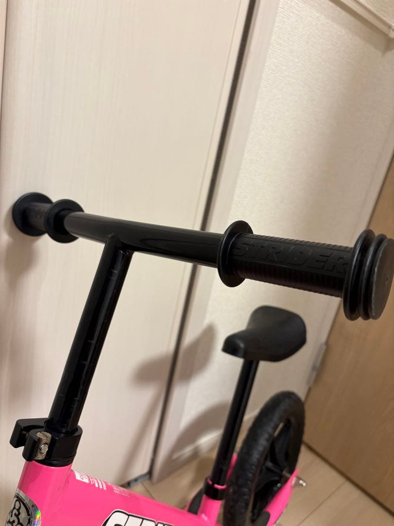 STRIDER ストライダー クラシック ピンク 美品 大人気カラー