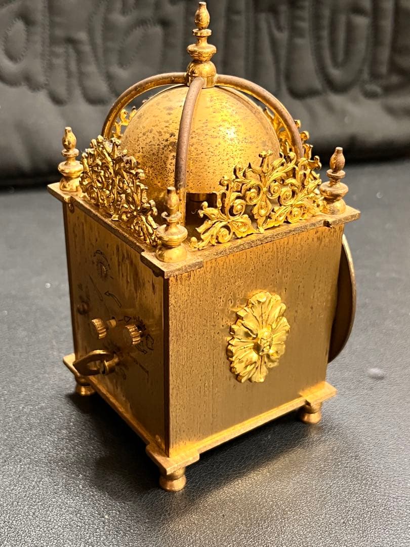 『入手困難』18s ゴールド 置時計 ゼンマイ式 金