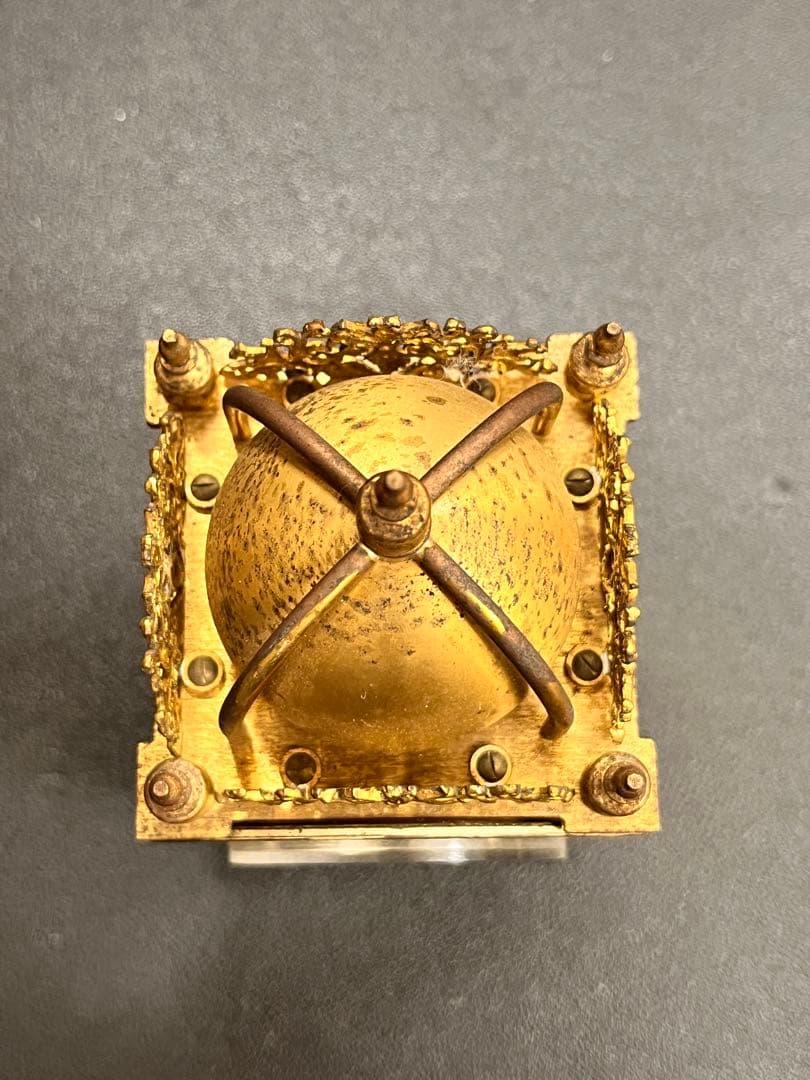 『入手困難』18s ゴールド 置時計 ゼンマイ式 金