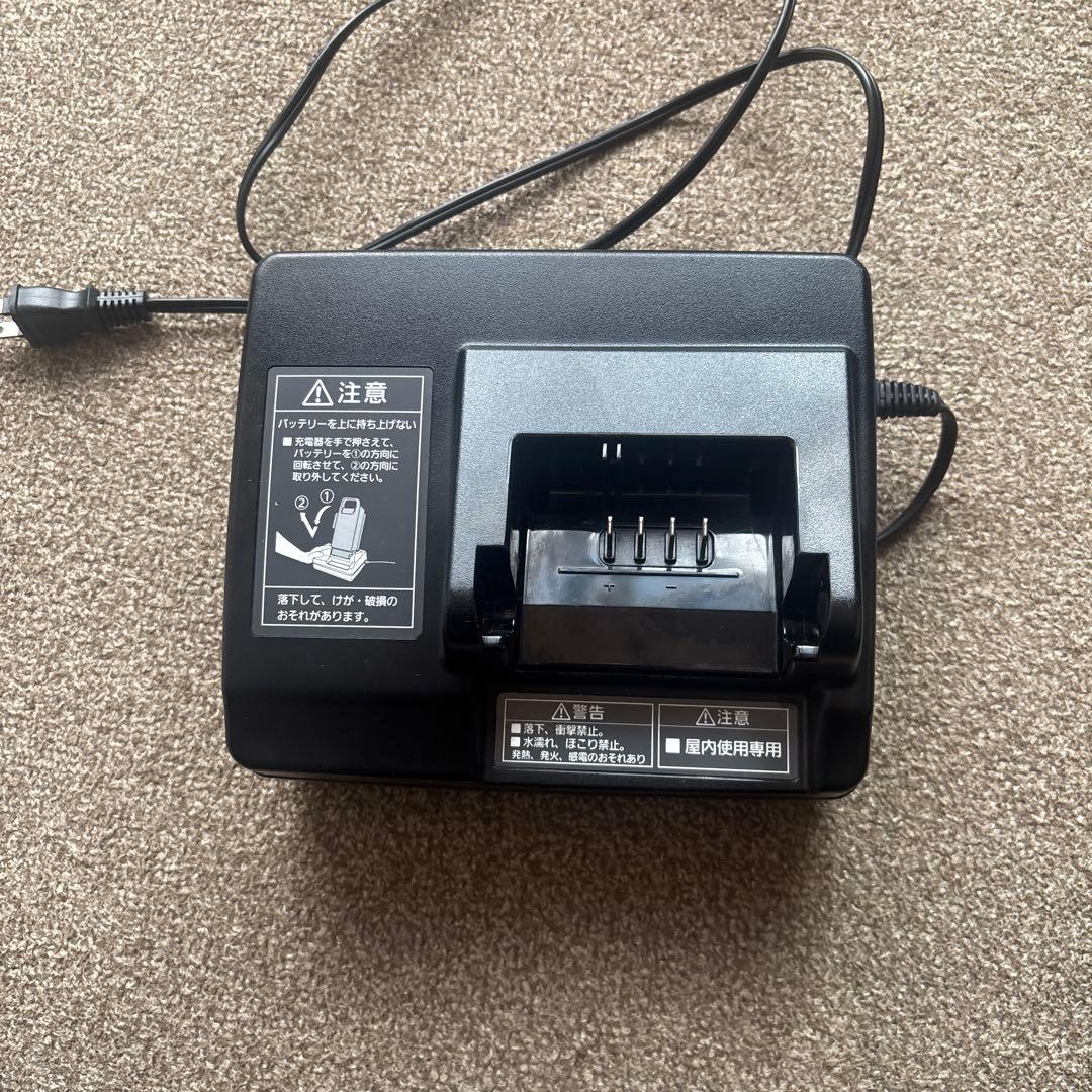 パナソニック　充電器
