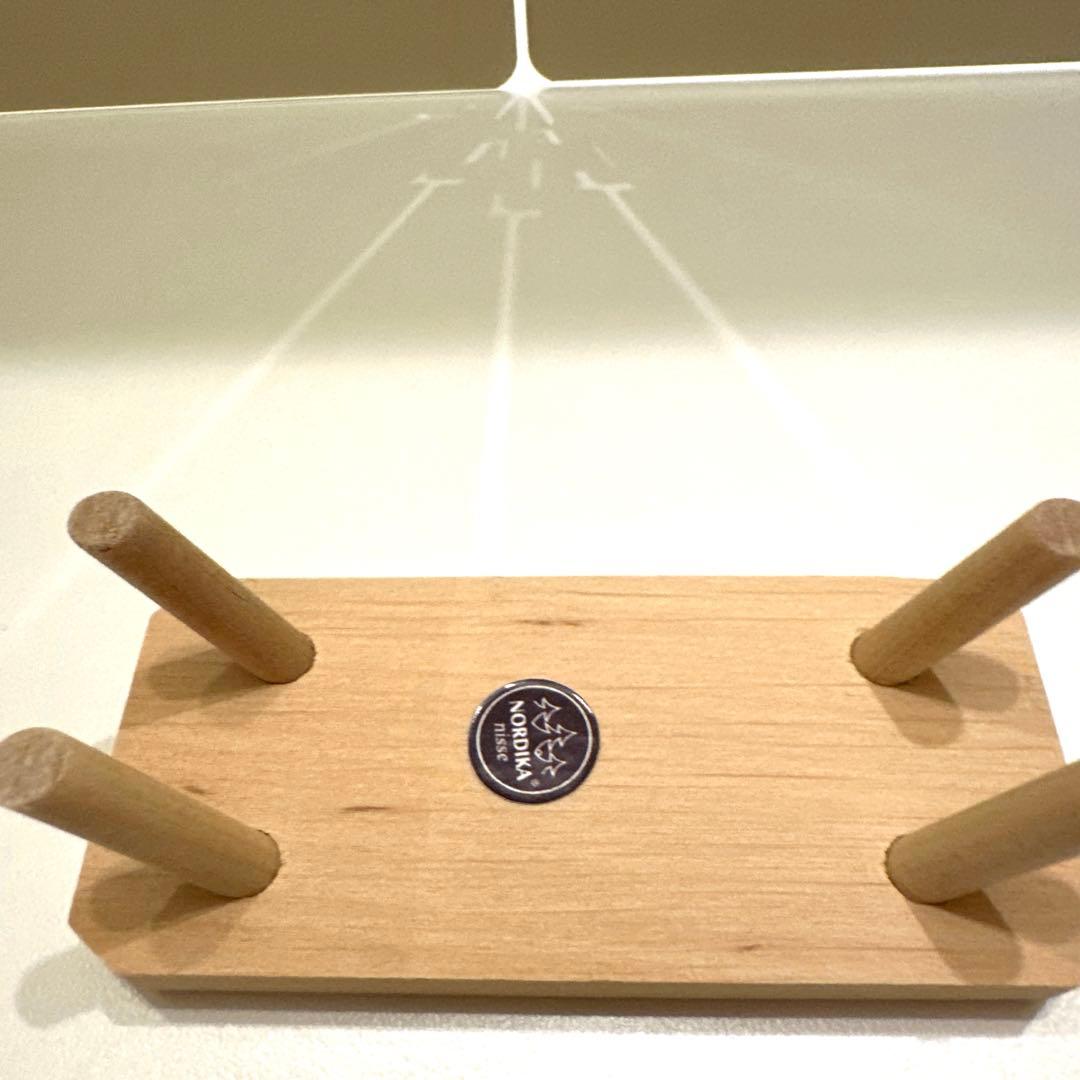 ノルディカ ニッセ クリスマスを待ちのぞむニッセ 2体セット　ベンチ付き