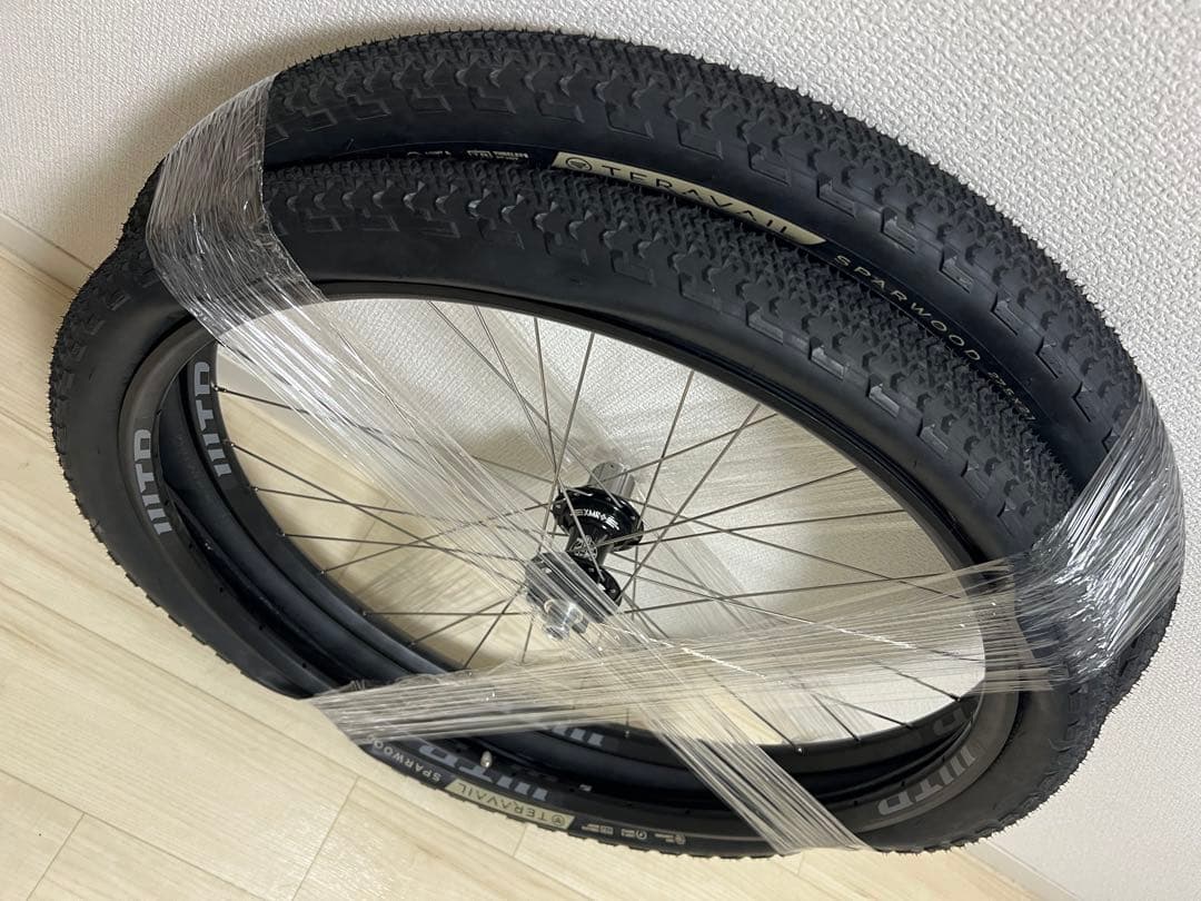 WHITE INDUSTRIES XMR + リアBoost Hub (黒)美品