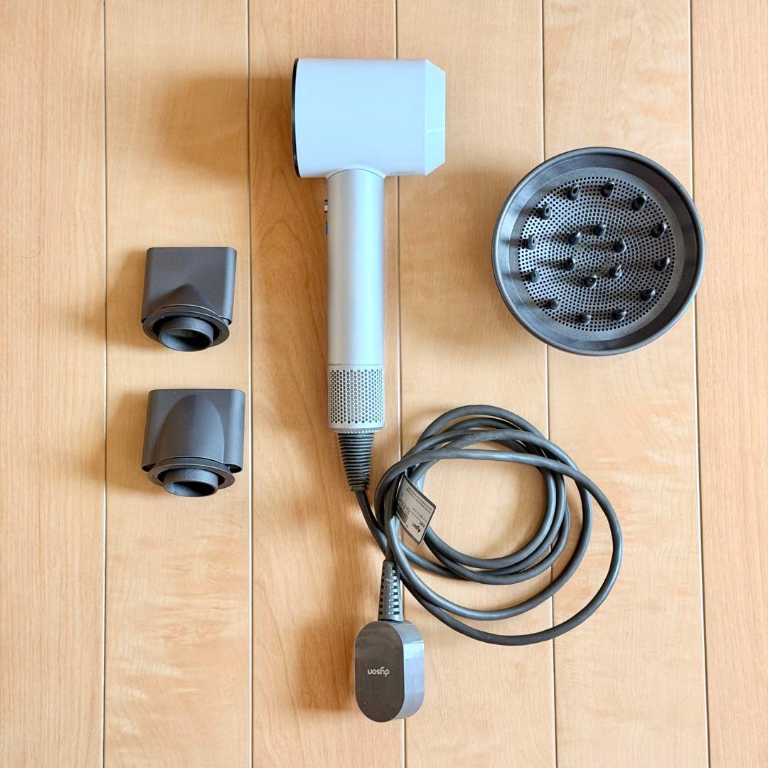 Dyson ダイソン ドライヤー シルバー
