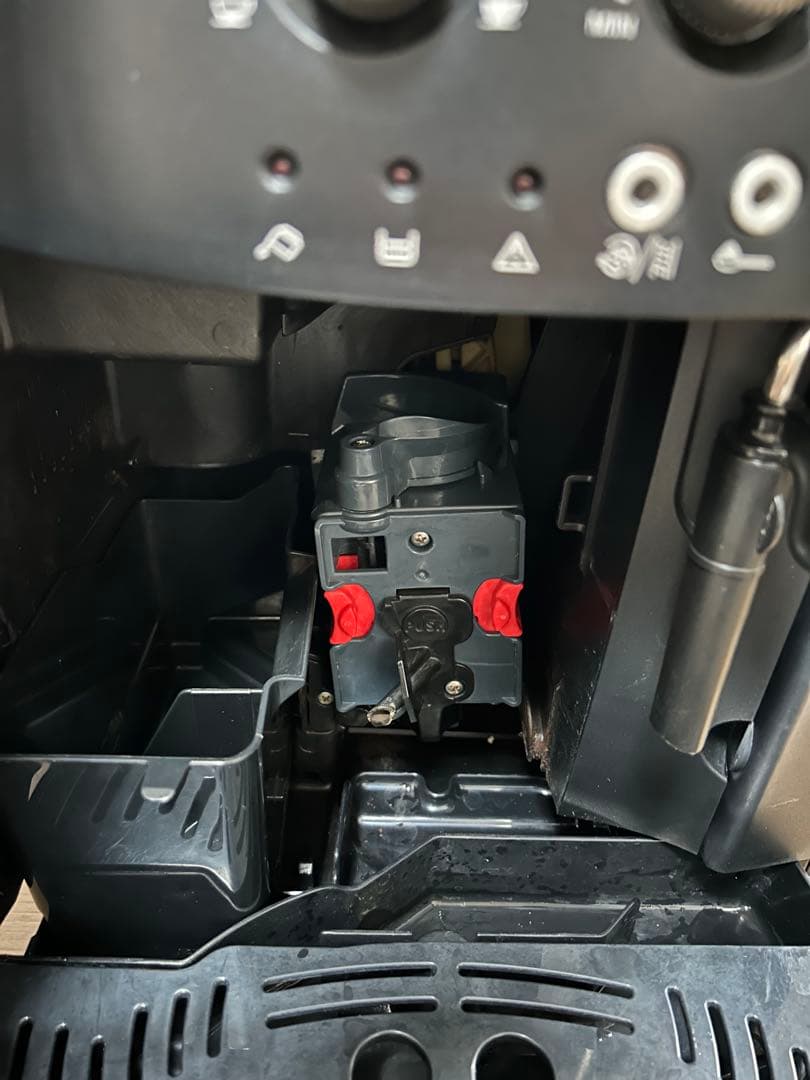 完動品　デロンギ　マグニフィカ　全自動コーヒーマシン　ESAM1000SJ