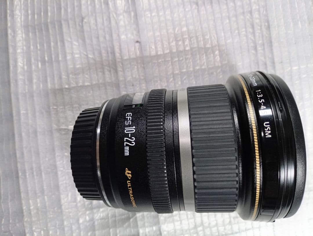 CANON EF-S 10-22mm　1:3.5-4.5 USM ズーム　美品！