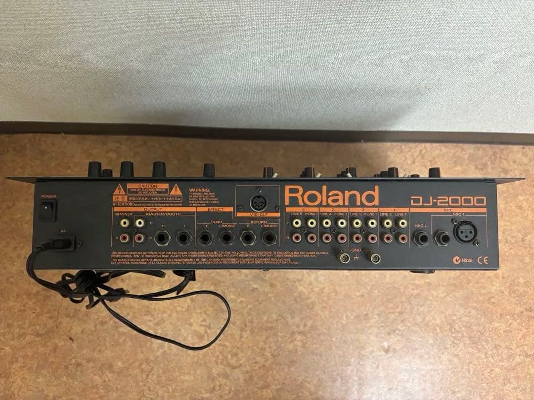 Roland DJ-2000 DJミキサー