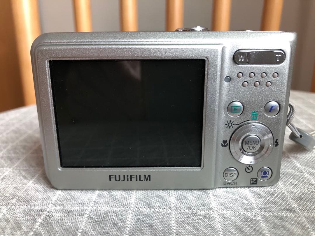 【極上美品】FUJIFILM FinePix F31fd