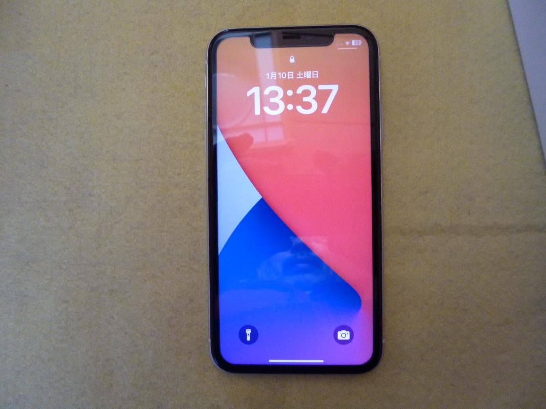 iPhone 11 ホワイト 128GB SIMフリー 美品