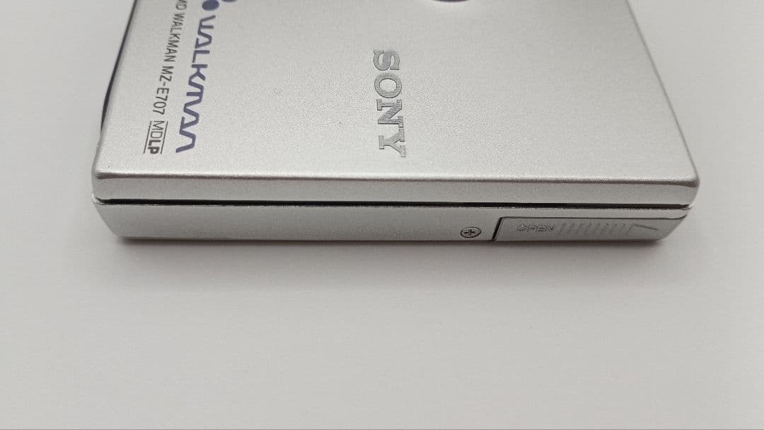 【動作品】SONY ポータブル MDウォークマン MZ-E707