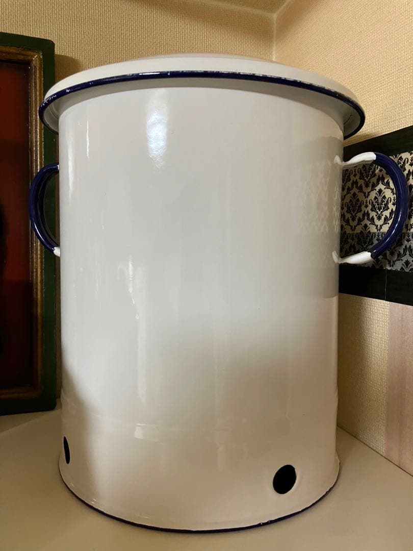 ホーロー製　ウォータージャグ　未使用品に近い