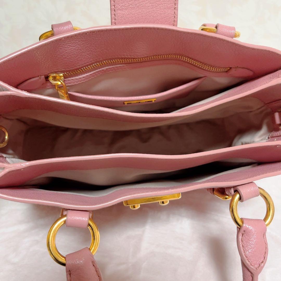 MIUMIU ミュウミュウ ハンドバッグ ショルダーバッグ マドラス ピンク