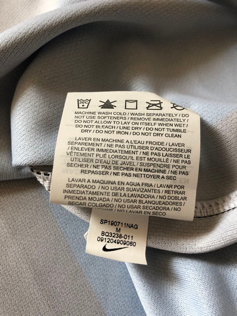 【未使用タグ付】インテル　NIKE 20周年記念　ユニフォーム