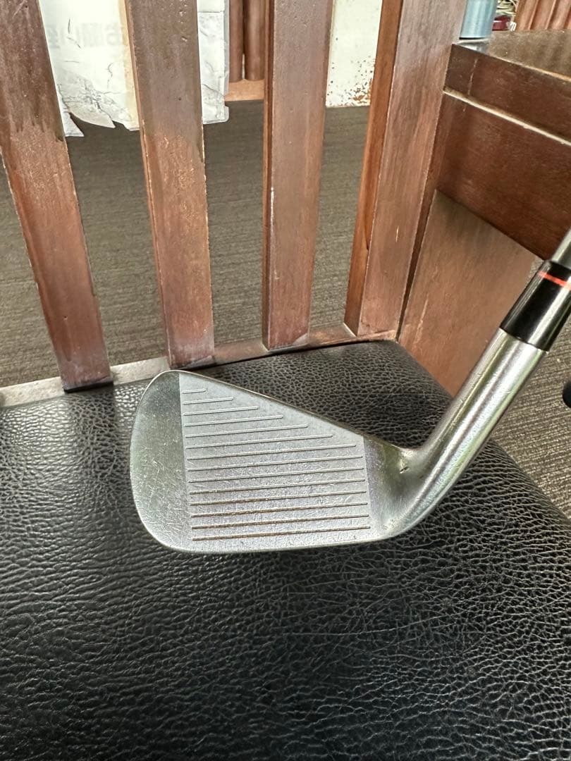 アキラ　MCI 100S アイアンセット 4-9 P 7本セット