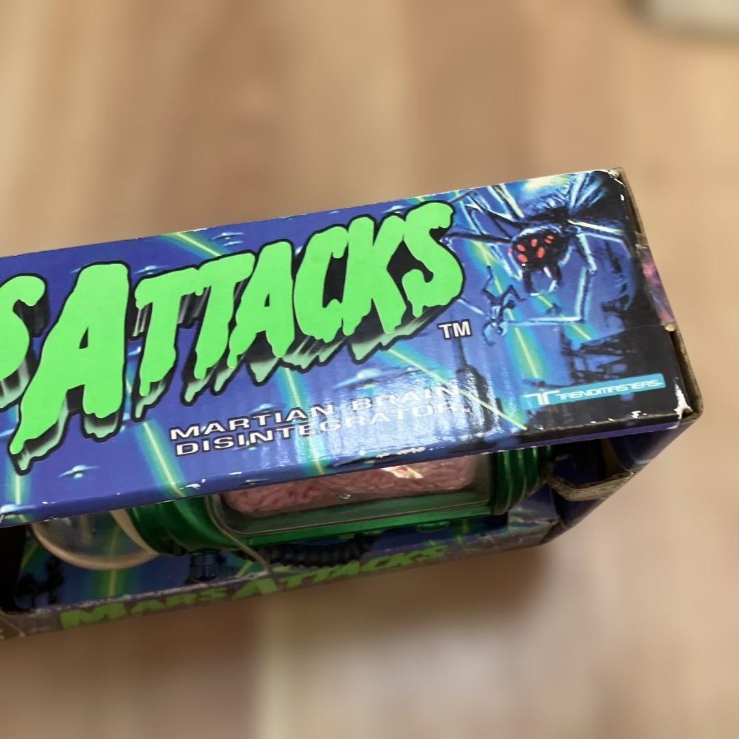 マーズアタック スペース　ガン　未開封　光線銃　フィギュア