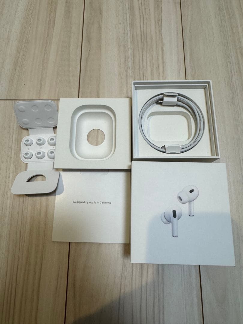 イヤホン AirPods pro2 Gen2 MQD84J/A