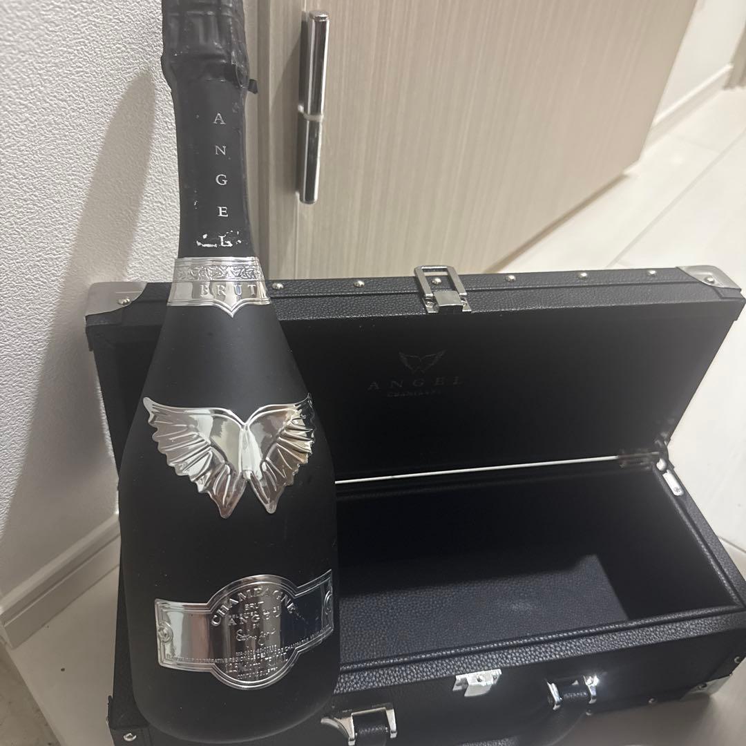 ANGEL シャンパン ブリュット ブラック 専用ケース付き