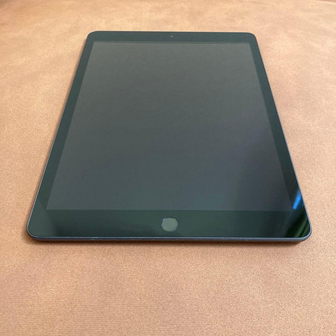 3351【早い者勝ち】iPad7 第7世代 32GB WIFIモデル☆